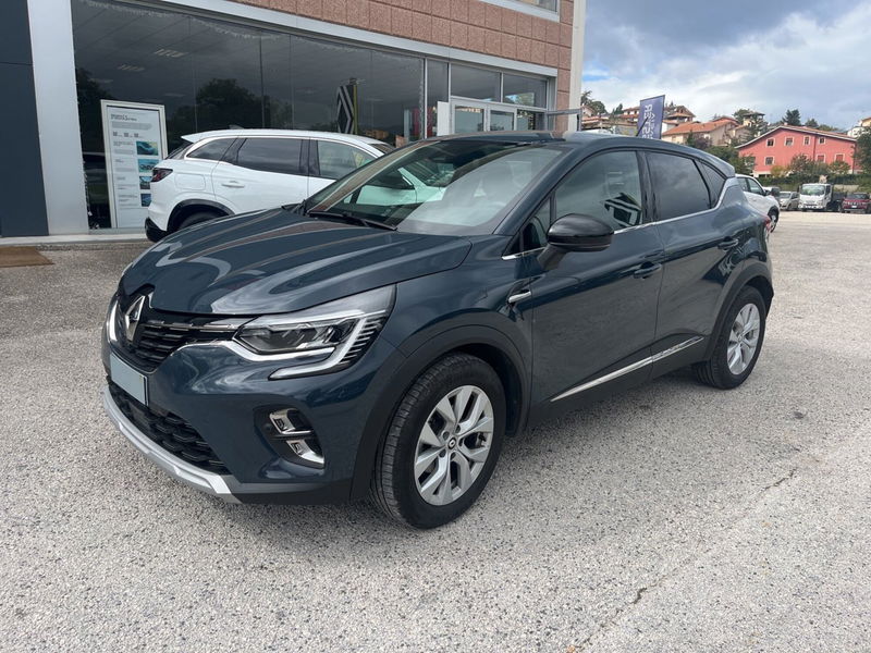 Renault Captur TCe 100 CV GPL Techno del 2022 usata a L'Aquila