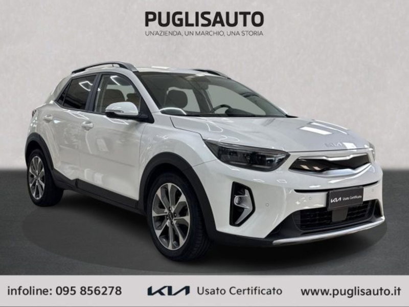Kia Stonic 1.0 T-GDi 100 CV MHEV MT Style del 2022 usata a Belpasso