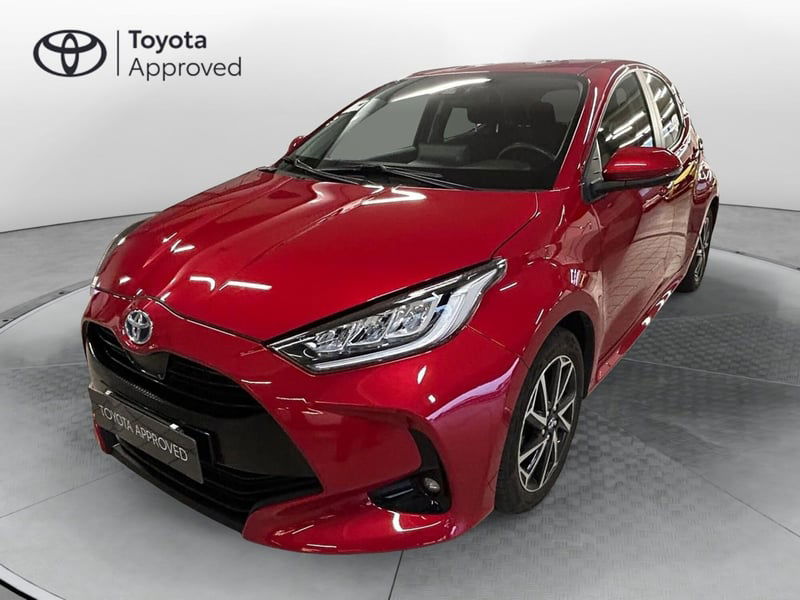 Toyota Yaris 1.5 Hybrid 5 porte Trend del 2023 usata a Curno