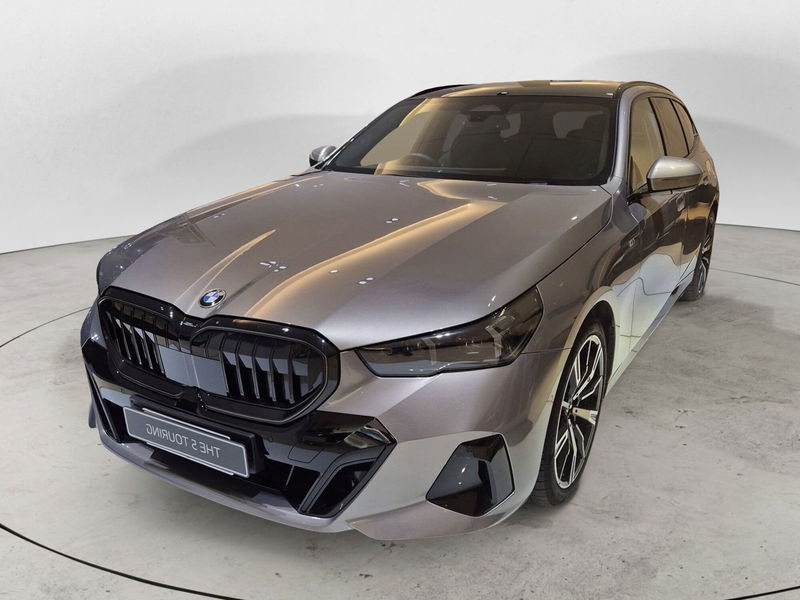 BMW Serie 5 Touring 520d  48V xdrive MSport Pro auto del 2024 usata a Genova