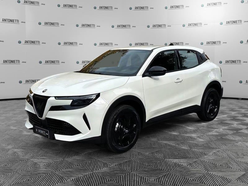 Alfa Romeo Junior 1.2 ibrida 145cv edct6 nuova a Fabriano