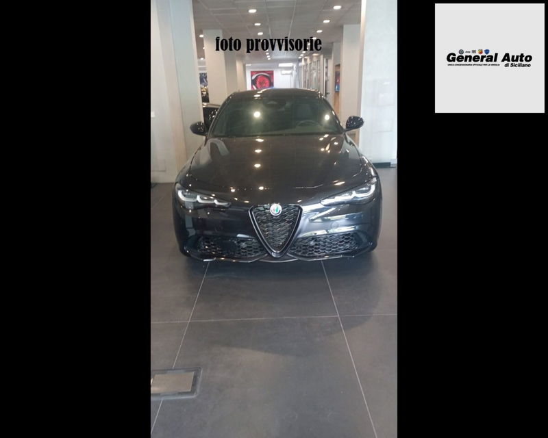 Alfa Romeo Giulia 2.2 Turbodiesel 160 CV nuova a Viareggio