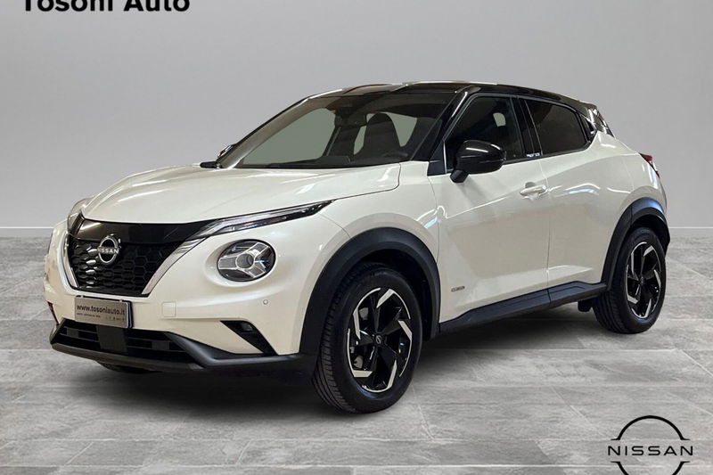 Nissan Juke 1.6 hev N-Connecta del 2023 usata a Arezzo