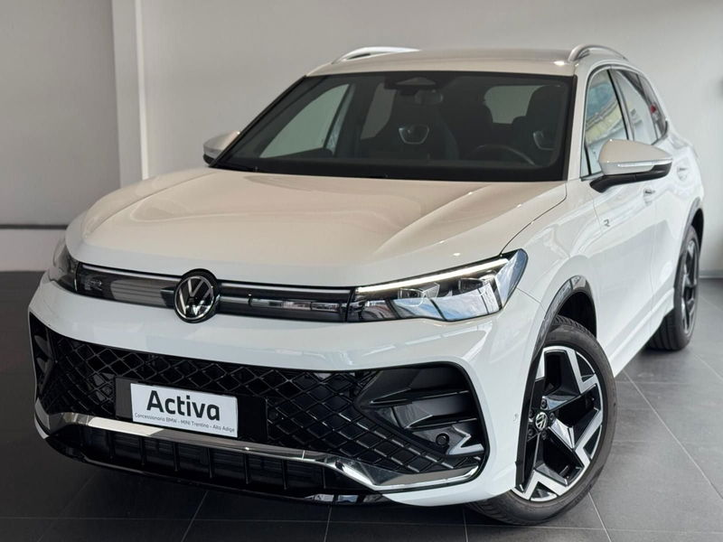 Volkswagen Tiguan 1.5 tsi ehybrid R-Line 204cv dsg del 2024 usata a Bolzano/Bozen
