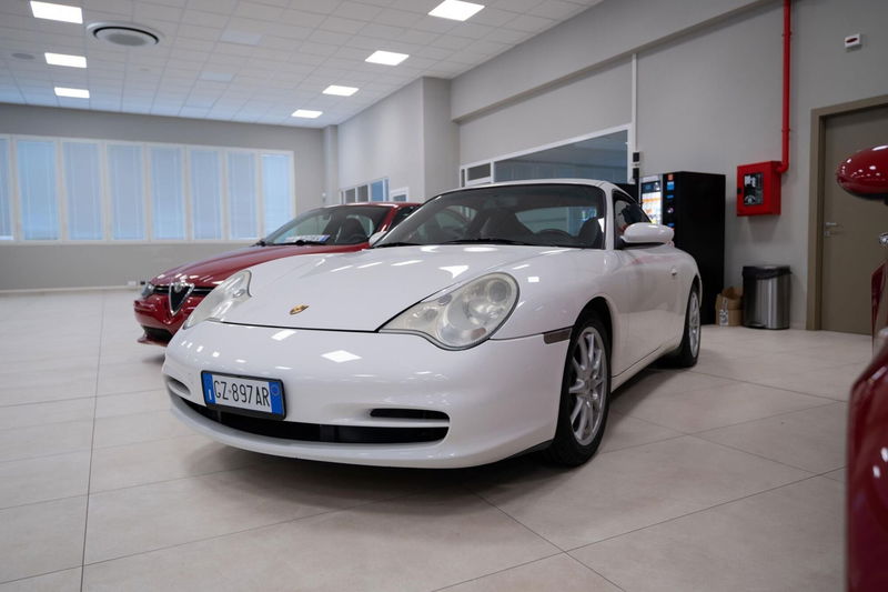 Porsche 911 Coupé Sport Classic nuova a Torino