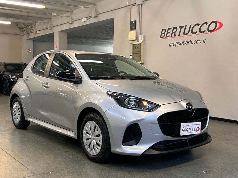 Mazda Mazda2 Hybrid 1.5 VVT e-CVT Full Hybrid Electric Select nuova a Verona
