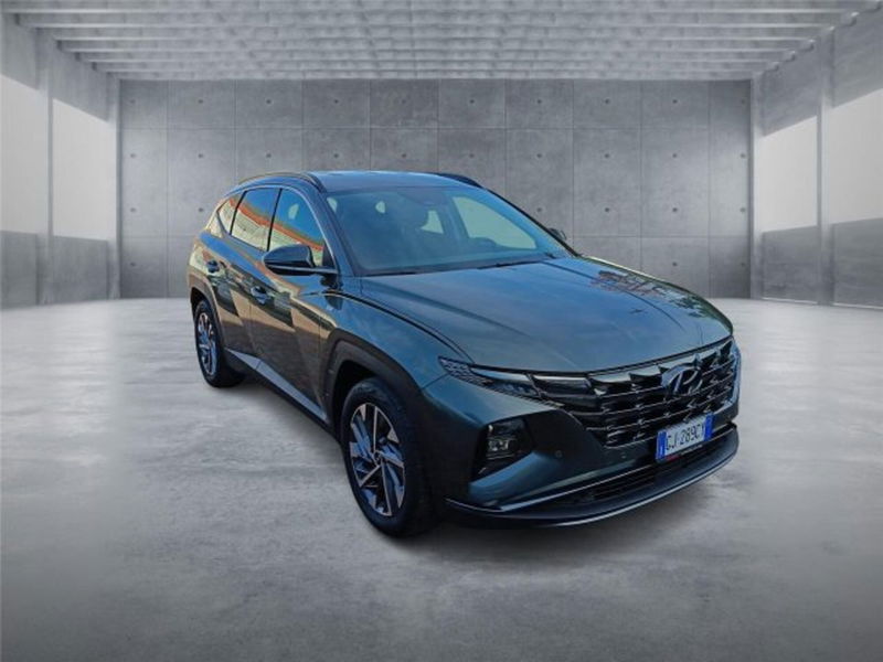 Hyundai Tucson 1.6 t-gdi 48V Xline 2wd dct del 2022 usata a Bari