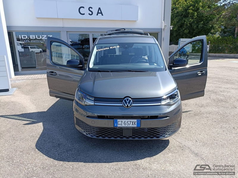 Volkswagen Caddy 2.0 TDI 122 CV Life Maxi nuova a Reggio nell'Emilia