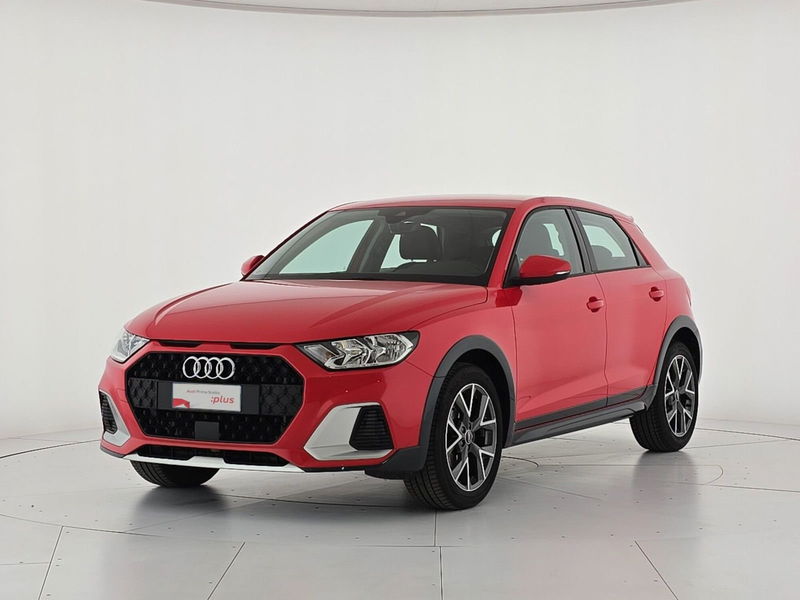 Audi A1 citycarver 30 TFSI Admired del 2022 usata a Fossano