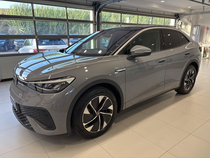 Volkswagen ID.5 Pro Performance del 2022 usata a Salerno Volkswagen ID.5 Pro Performance del 2022 usata a Salerno