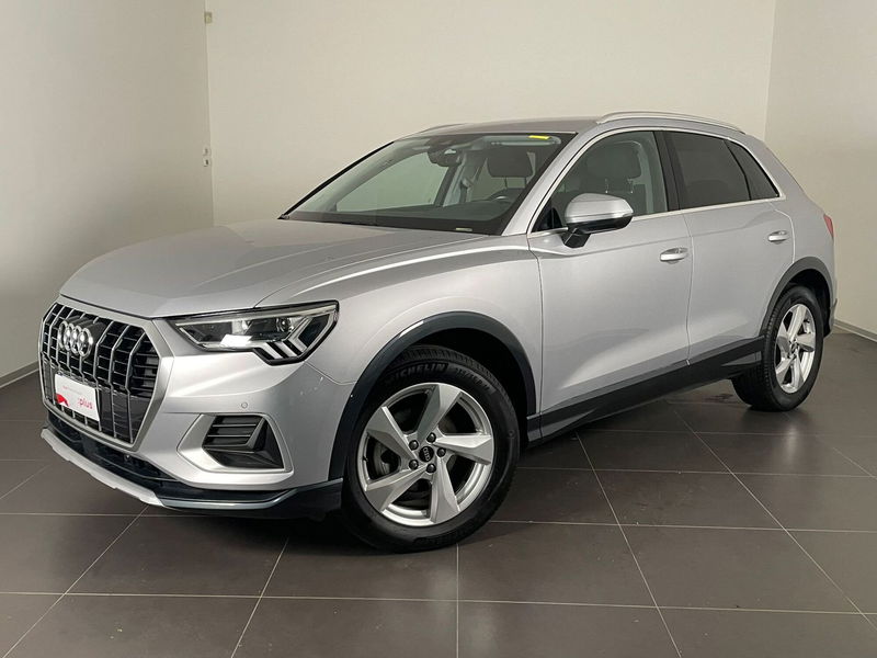 Audi Q3 35 TDI quattro S tronic Business Advanced del 2024 usata a Martina Franca
