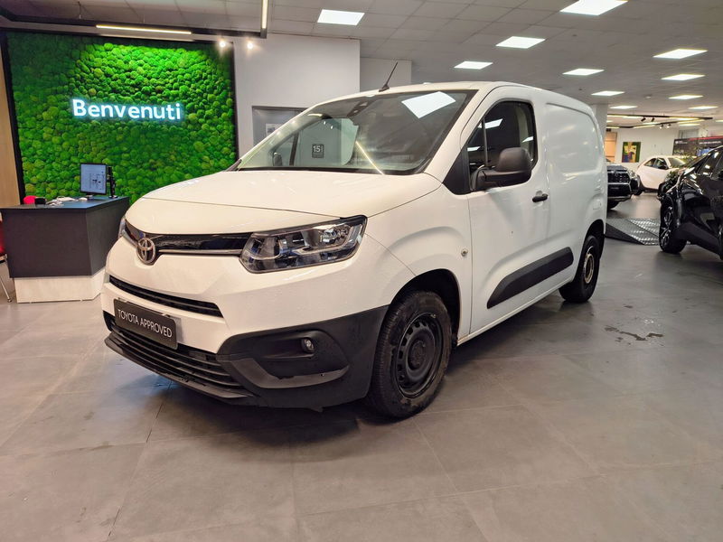 Toyota Proace City City 1.5D 100 CV S&S PC 4p. Comfort del 2021 usata a Catanzaro Toyota Proace City City 1.5D 100 CV S&S PC 4p. Comfort del 2021 usata a Catanzaro