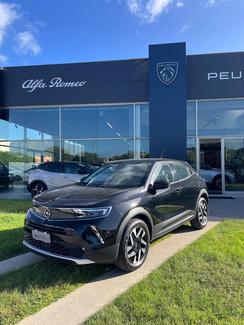 Opel Mokka 1.5 diesel Ultimate del 2022 usata a Olbia