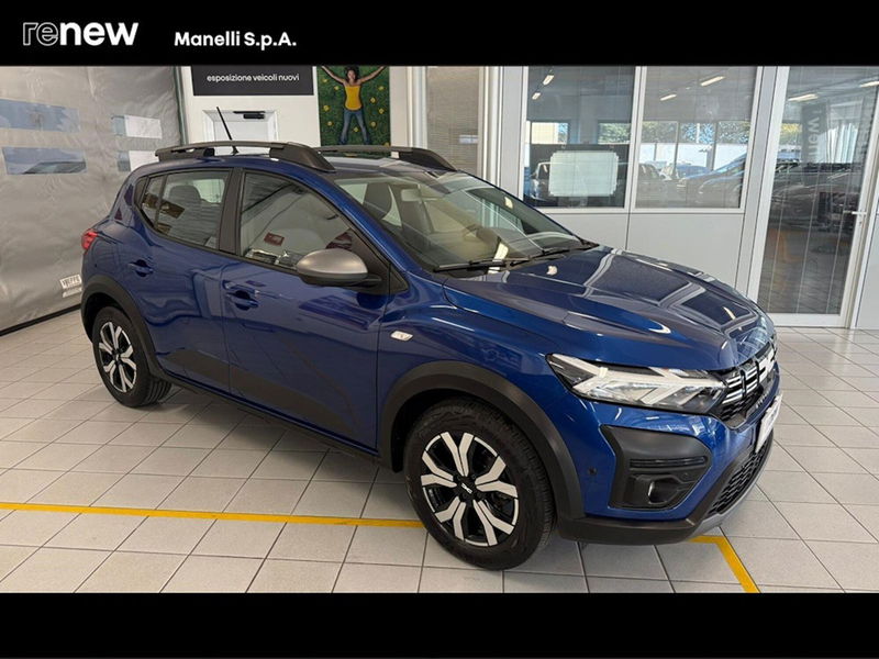 Dacia Sandero Stepway 1.0 tce Expression 90cv cvt del 2023 usata a Brescia