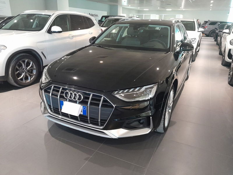 Audi A4 Allroad Allroad 40 2.0 tdi mhev Business Evolution quattro 204cv s-tronic del 2023 usata a Asti