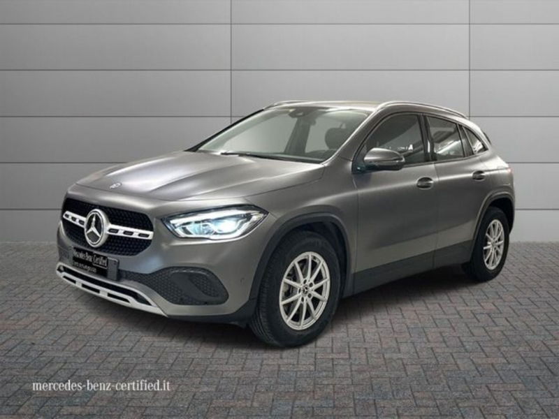 Mercedes-Benz GLA SUV 200 d Business Extra auto del 2022 usata a Manocalzati