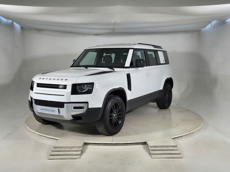 Land Rover Defender 110 3.0d i6 mhev SE awd 200cv auto 6p.ti del 2022 usata a Torino