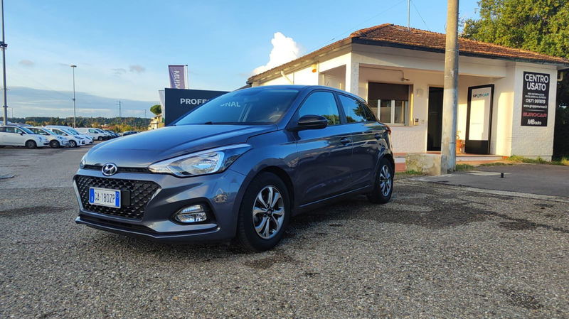 Hyundai i20 1.2 5 porte Econext Connectline del 2020 usata a Empoli