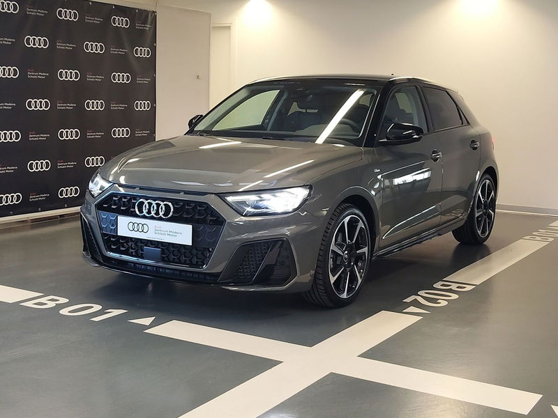 Audi A1 Sportback 30 TFSI S tronic Identity Black nuova a Modena