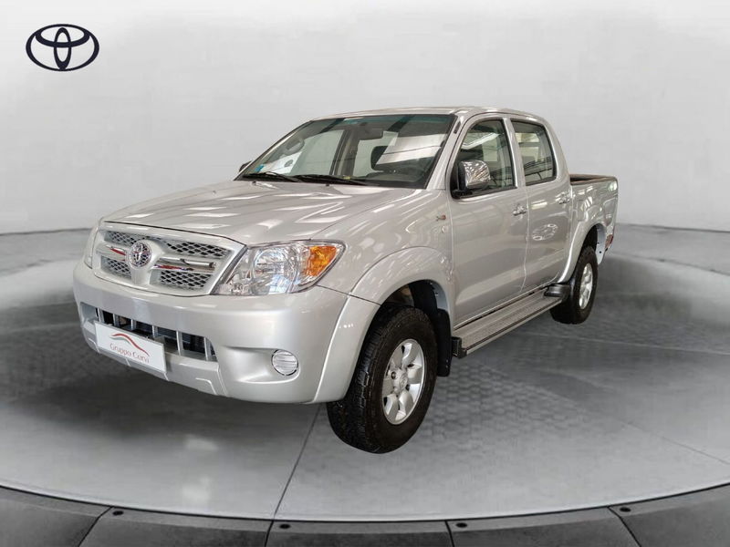 Toyota Hilux 2.5 D-4D 4WD 4p. Double Cab DLX del 2005 usata a Genzano di Roma