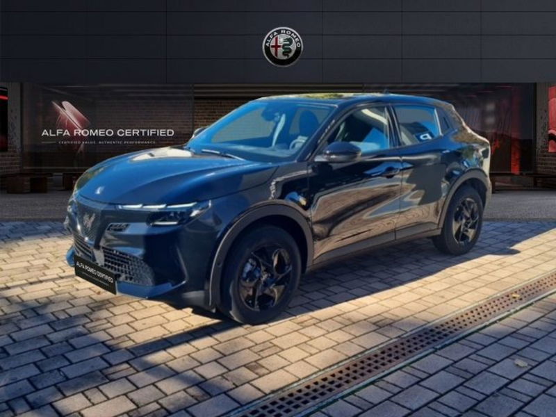 Alfa Romeo Junior 1.2 ibrida 145cv edct6 nuova a Monza