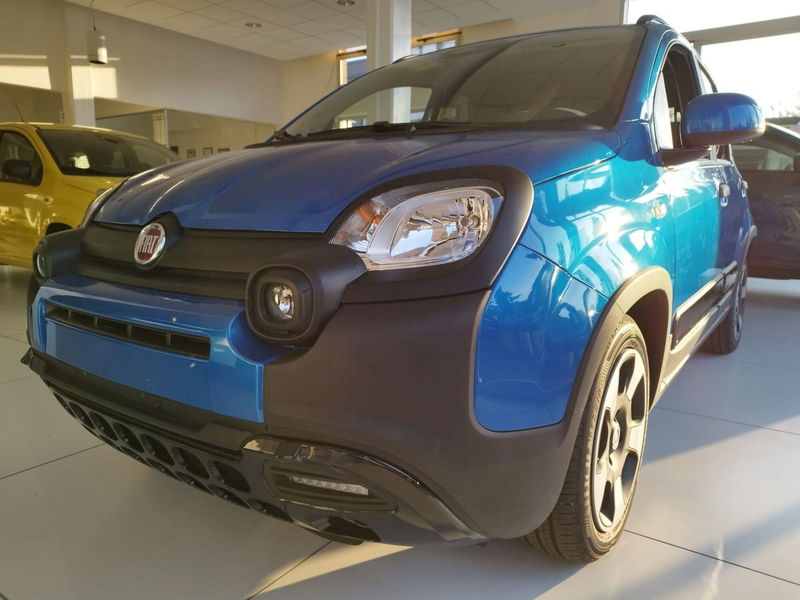 Fiat Panda Cross Cross 1.0 FireFly S&S Hybrid nuova a Castellarano