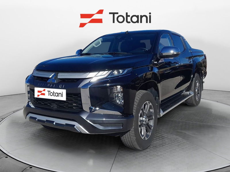 Mitsubishi L200 2.3D Double Cab 4x4 Super Select P2 Intouch Intense aut del 2021 usata a L'Aquila