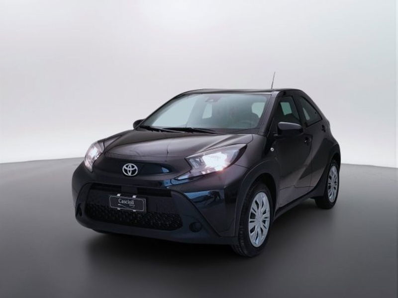 Toyota Aygo X 1.0 Active 72cv nuova a Mosciano Sant'Angelo