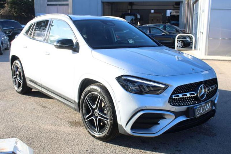 Mercedes-Benz GLA SUV 200 d AMG Line Premium Plus 4matic auto nuova a Lecce