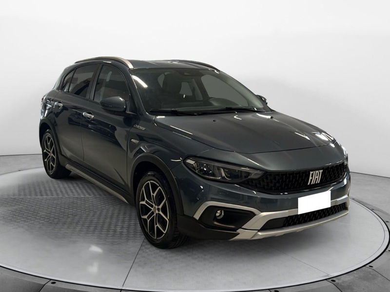 Fiat Tipo Tipo 5p 1.5 t4 hybrid Cross 130cv dct nuova a Ponsacco