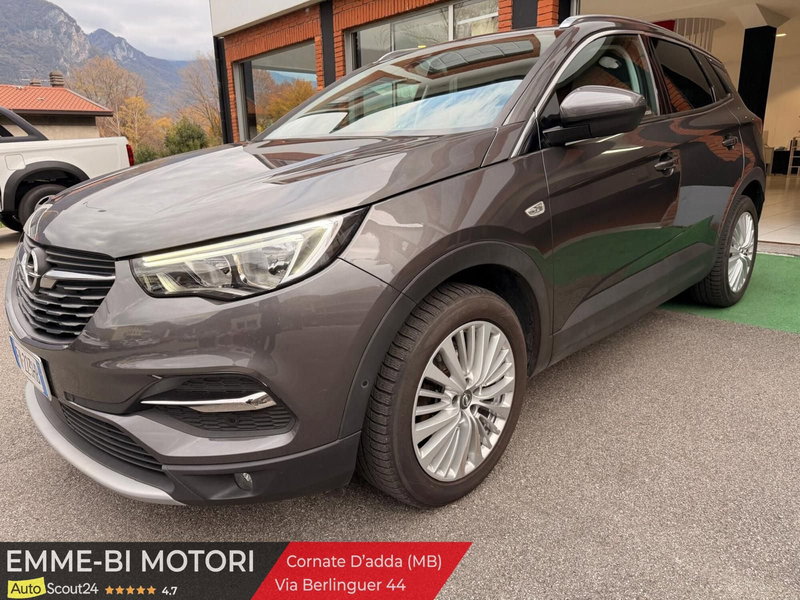 Opel Grandland X 1.6 diesel Ecotec Start&Stop Innovation del 2018 usata a Garlate