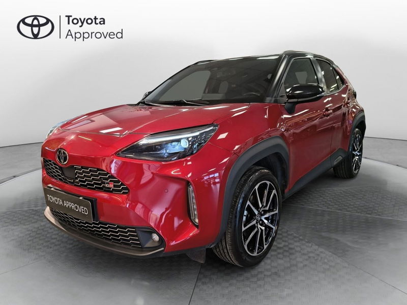 Toyota Yaris Cross 1.5 Hybrid 5p. E-CVT GR SPORT del 2022 usata a Catanzaro