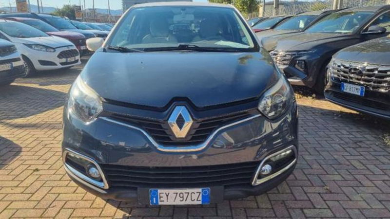 Renault Captur 1.5 dCi 8V 90 CV Start&Stop Wave del 2015 usata a Savona