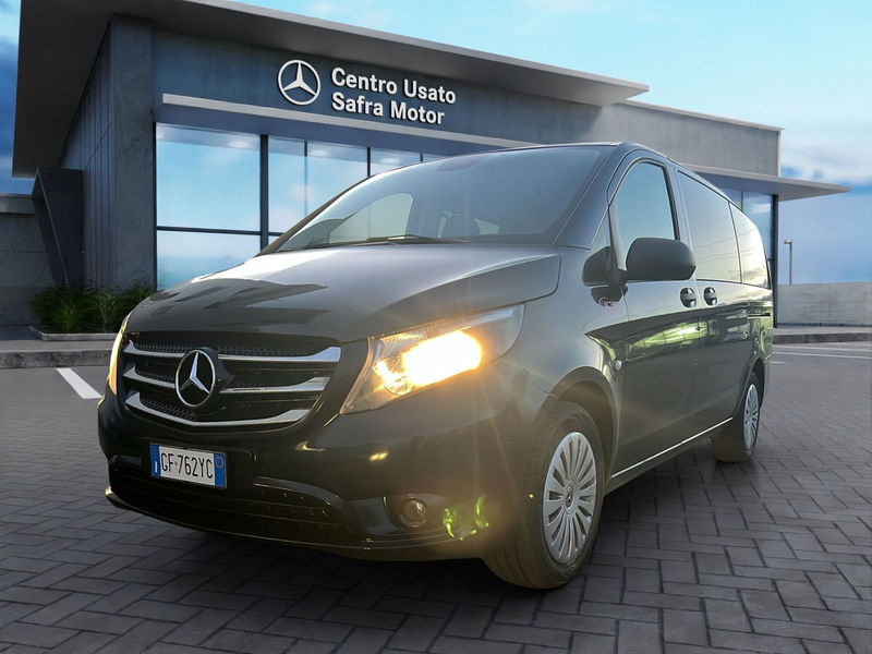 Mercedes-Benz Vito 2.0 116 CDI 4x4 PC-SL Tourer Pro Long del 2021 usata a Rende