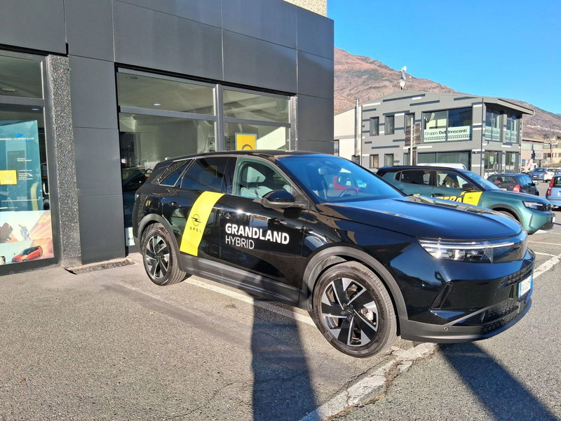 Opel Grandland 1.2 hybrid GS s&s 136cv dct6 del 2025 usata a Saint-Christophe