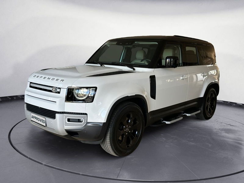 Land Rover Defender 110 3.0d i6 mhev X-Dynamic SE awd 200cv auto del 2024 usata a Perugia