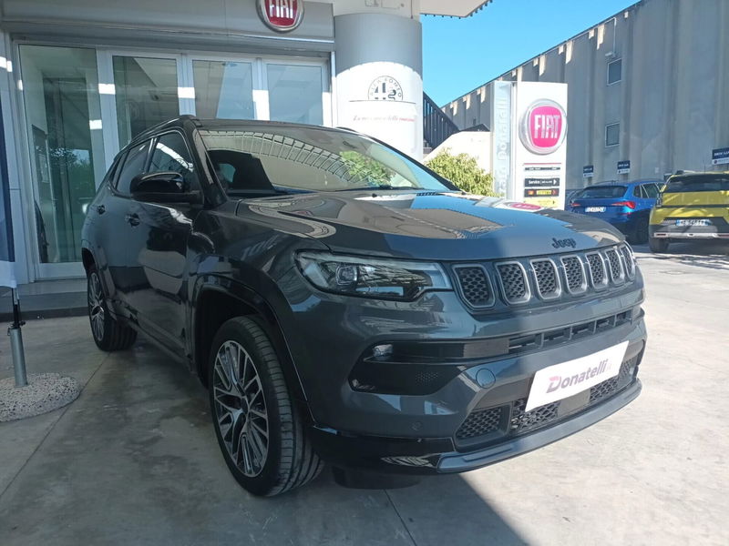 Jeep Compass 1.5 turbo t4 mhev Summit 2wd 130cv dct nuova a Triggiano
