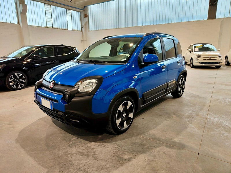 Fiat Panda Cross Cross 1.0 FireFly S&S Hybrid del 2025 usata a Rivoli