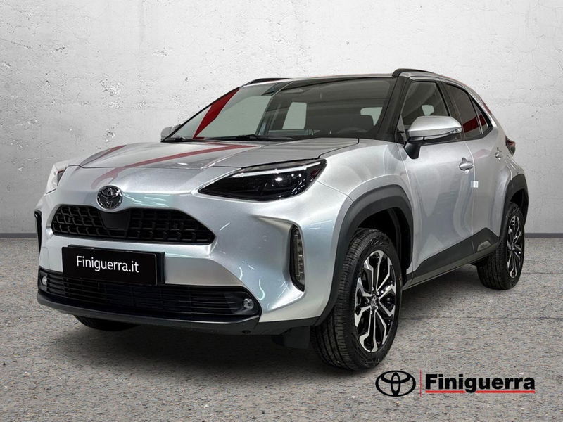 Toyota Yaris Cross 1.5 Hybrid 5p. E-CVT Trend nuova a Civate
