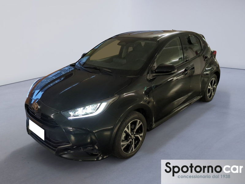 Toyota Yaris 1.5 Hybrid 5 porte Trend nuova a Sesto San Giovanni