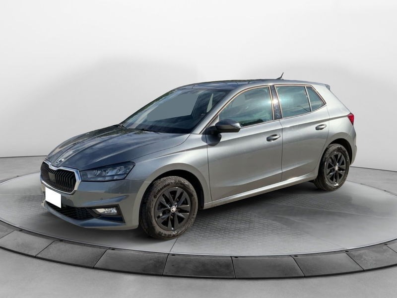 Skoda Fabia 1.0 mpi evo Young Edition 80cv del 2024 usata a Reggio Calabria