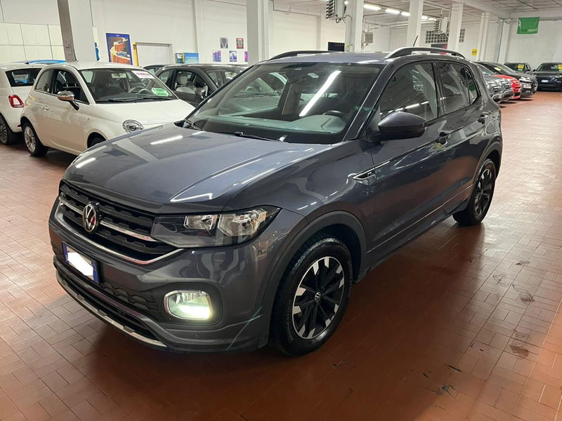 Volkswagen T-Cross 1.0 TSI 110 CV Sport del 2022 usata a Altopascio
