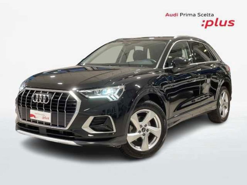 Audi Q3 35 2.0 tdi Business Advanced s-tronic del 2024 usata a Pistoia