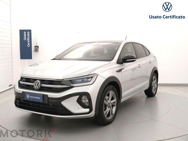 Volkswagen Taigo 1.0 TSI 110 CV DSG R-Line del 2023 usata a Busto Arsizio