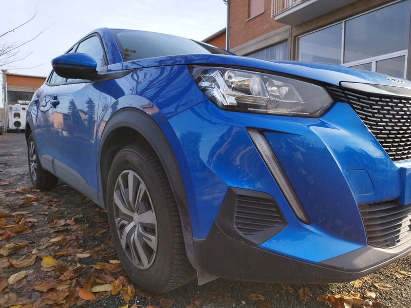 Peugeot 2008 PureTech 100 S&S Active Pack del 2021 usata a Castellarano