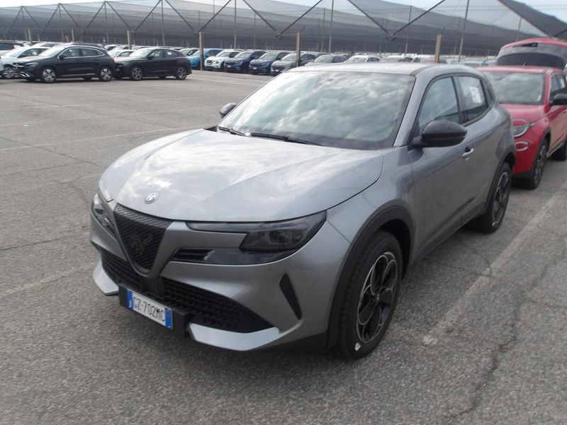 Alfa Romeo Junior elettrica Intensa 156cv nuova a Alessandria