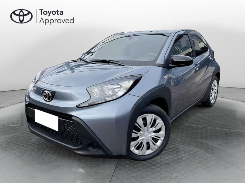 Toyota Aygo X 1.0 VVT-i 72 CV 5 porte Limited Air nuova a Latina