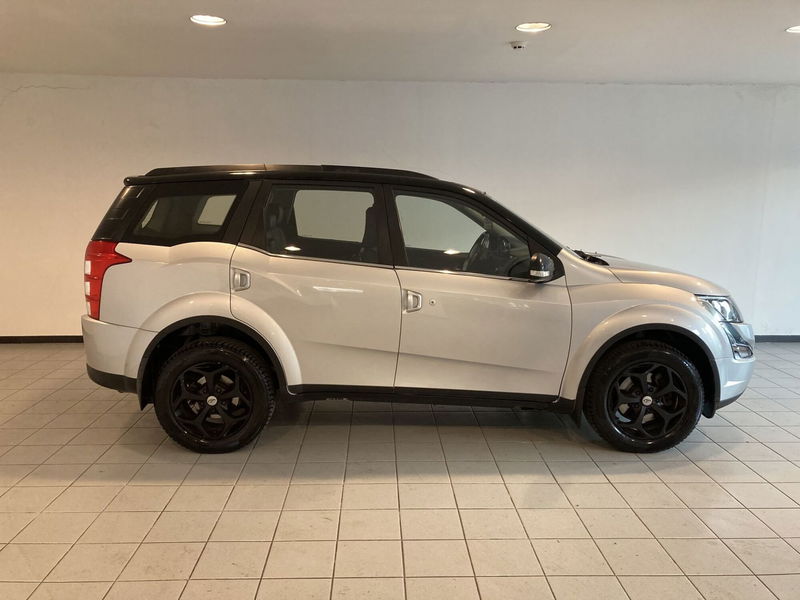 Mahindra XUV500 XUV500 2.2 16V FWD W8 del 2018 usata a Barletta