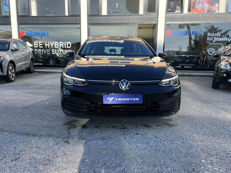 Volkswagen Golf 1.0 eTSI EVO DSG Life del 2023 usata a Corropoli