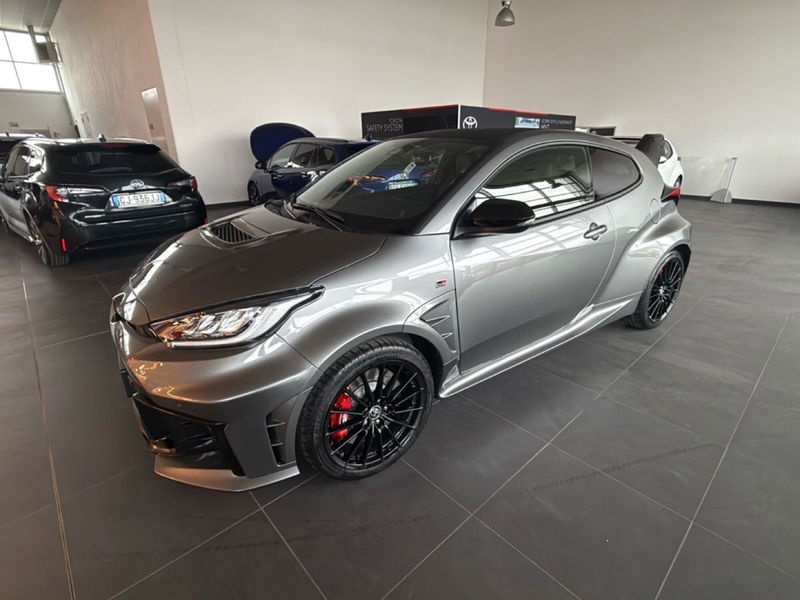Toyota GR Yaris 1.6 Aero Performance imt-6 nuova a Piacenza